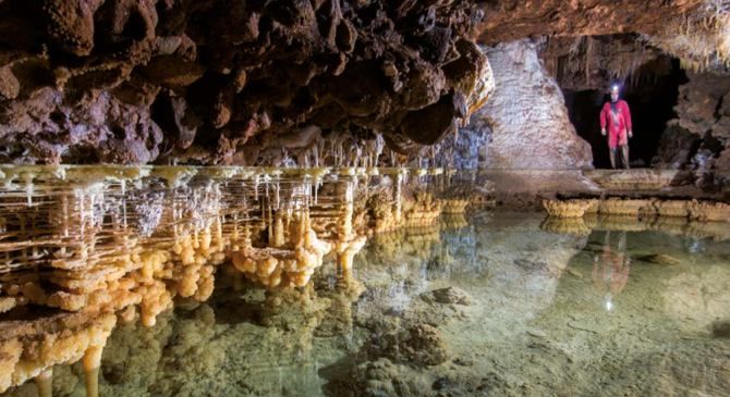 Visita Cueva de Fuentemolinas y minas